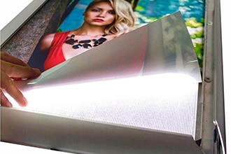 УФ-печать на пленке Backlit для световых конструкций в Киеве